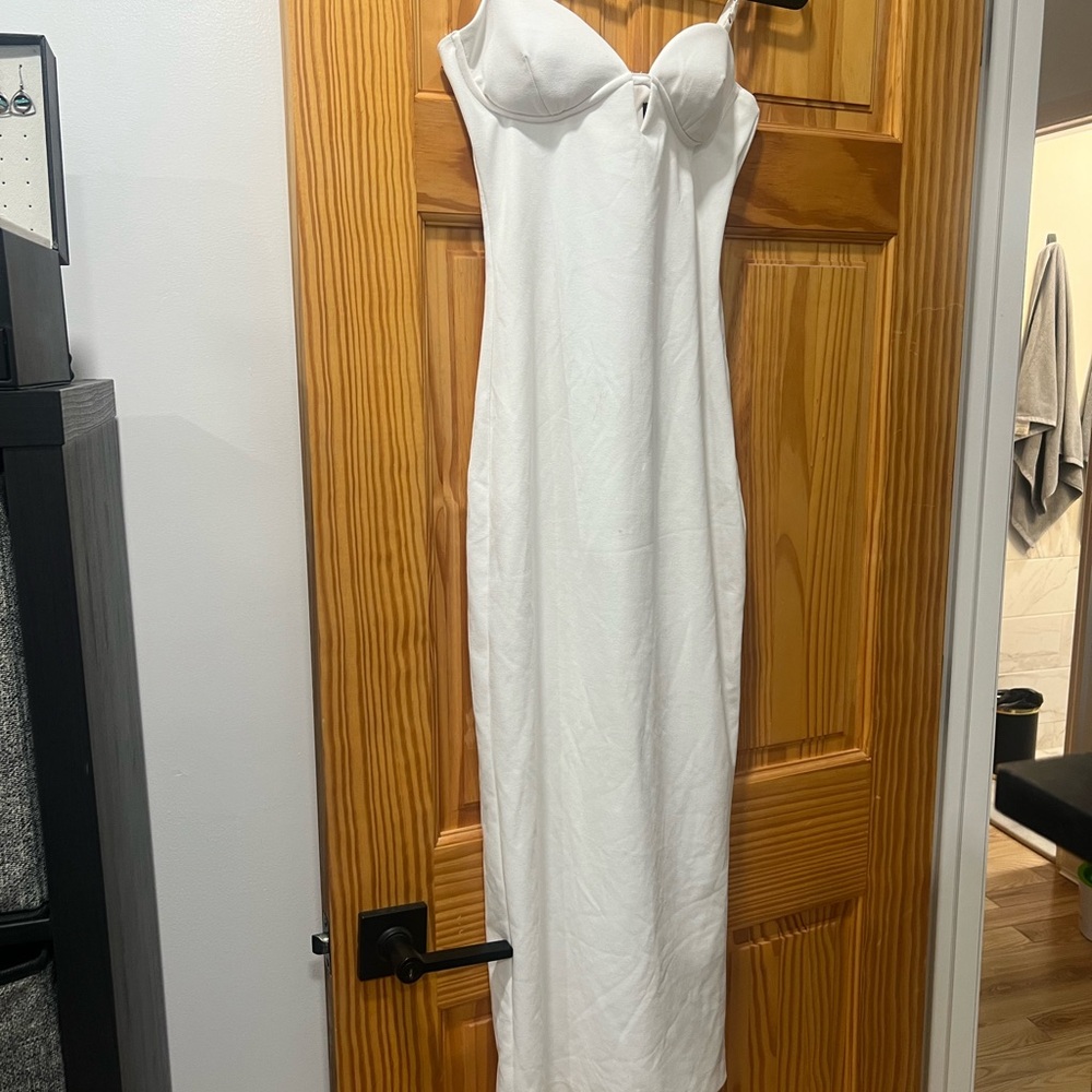 Elegant White Zara Dress